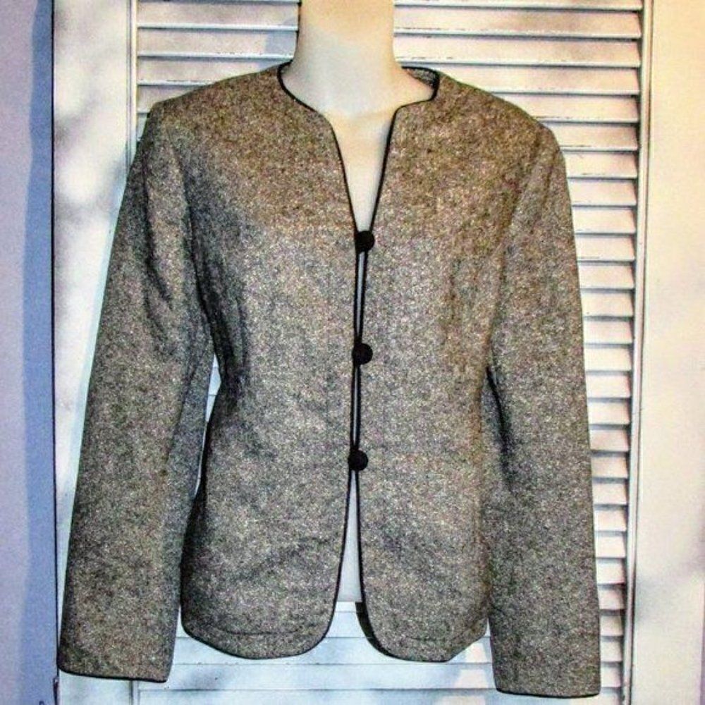 Pendleton Size 6 Gray Wool Blend Blazer Black Trim Made in USA Career Jacket